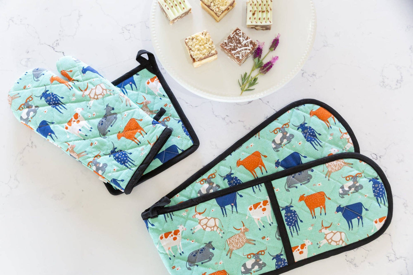 Ofenhandschuhen und Topflappen-Set grüne Kuh