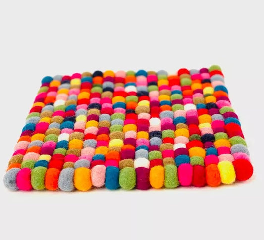 Topfuntersetzer 20x20cm eckig Mini-Filzkugel bunt