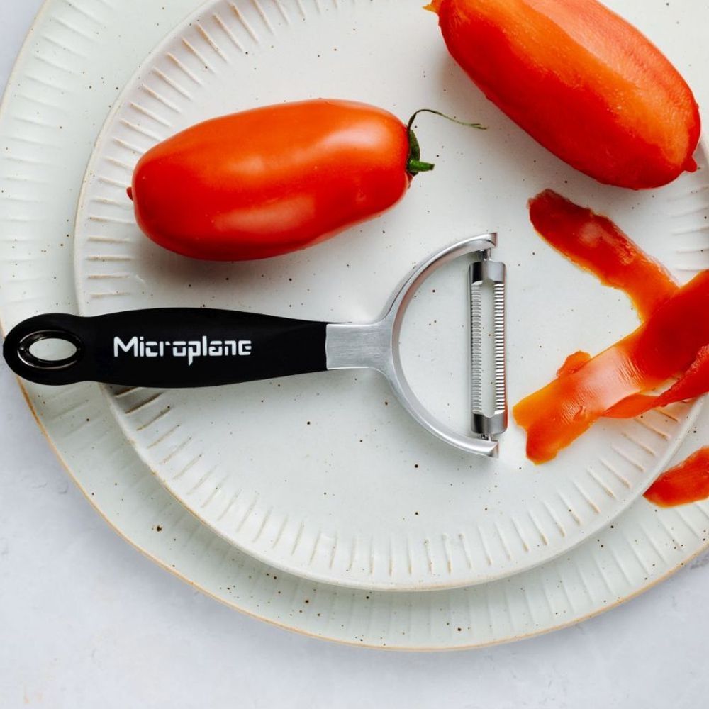 Y Peeler Black gezahnt Profi Specialty Serie