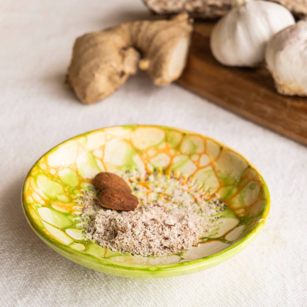 Keramikreibe "Früchte" 12cm für Knoblauch, Ingwer & Gewürze Pistaziengrün
