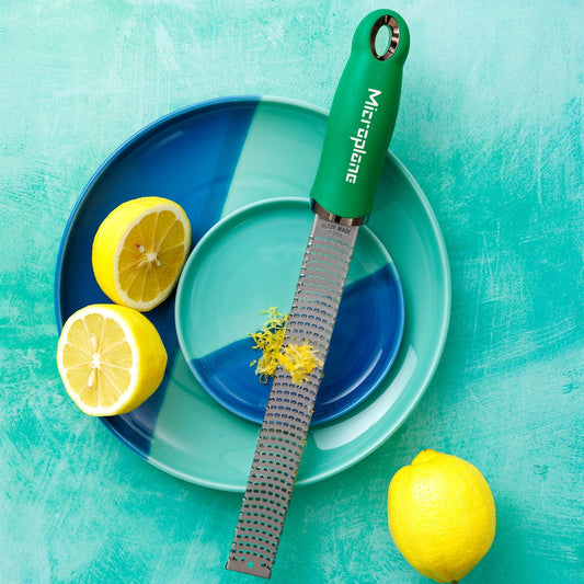 Zester Reibe Premium Fresh Basil Green