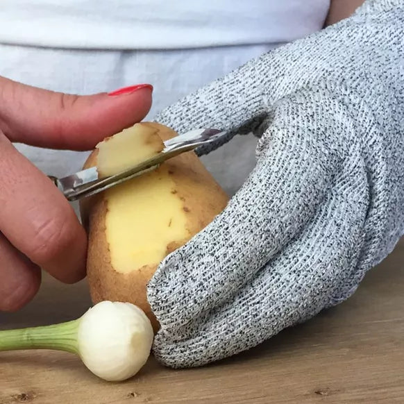 Schnittfester Schutzhandschuh grau für Microplane Reiben