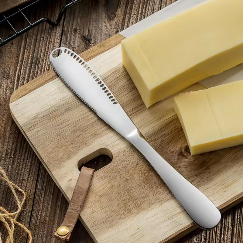 Buttermesser und Butterstreicher 3-in-1 – Edelstahl Silber