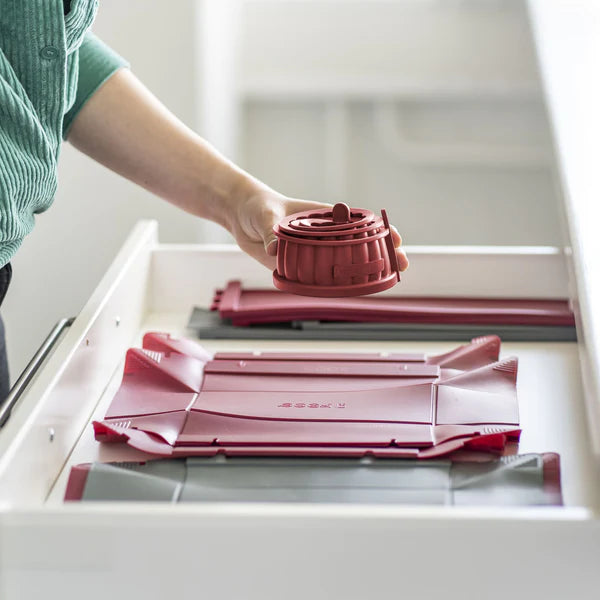 Quicheform mit Glas-Servierplatte und Glasfüßen 26 cm Rot