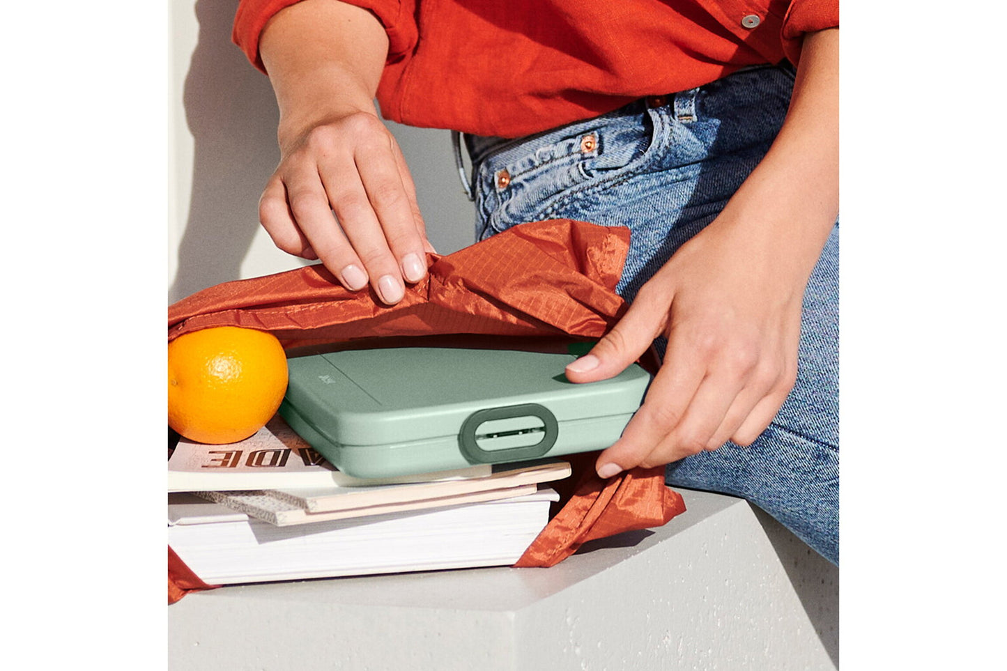 Lunchbox flat nordic sage Take a Break