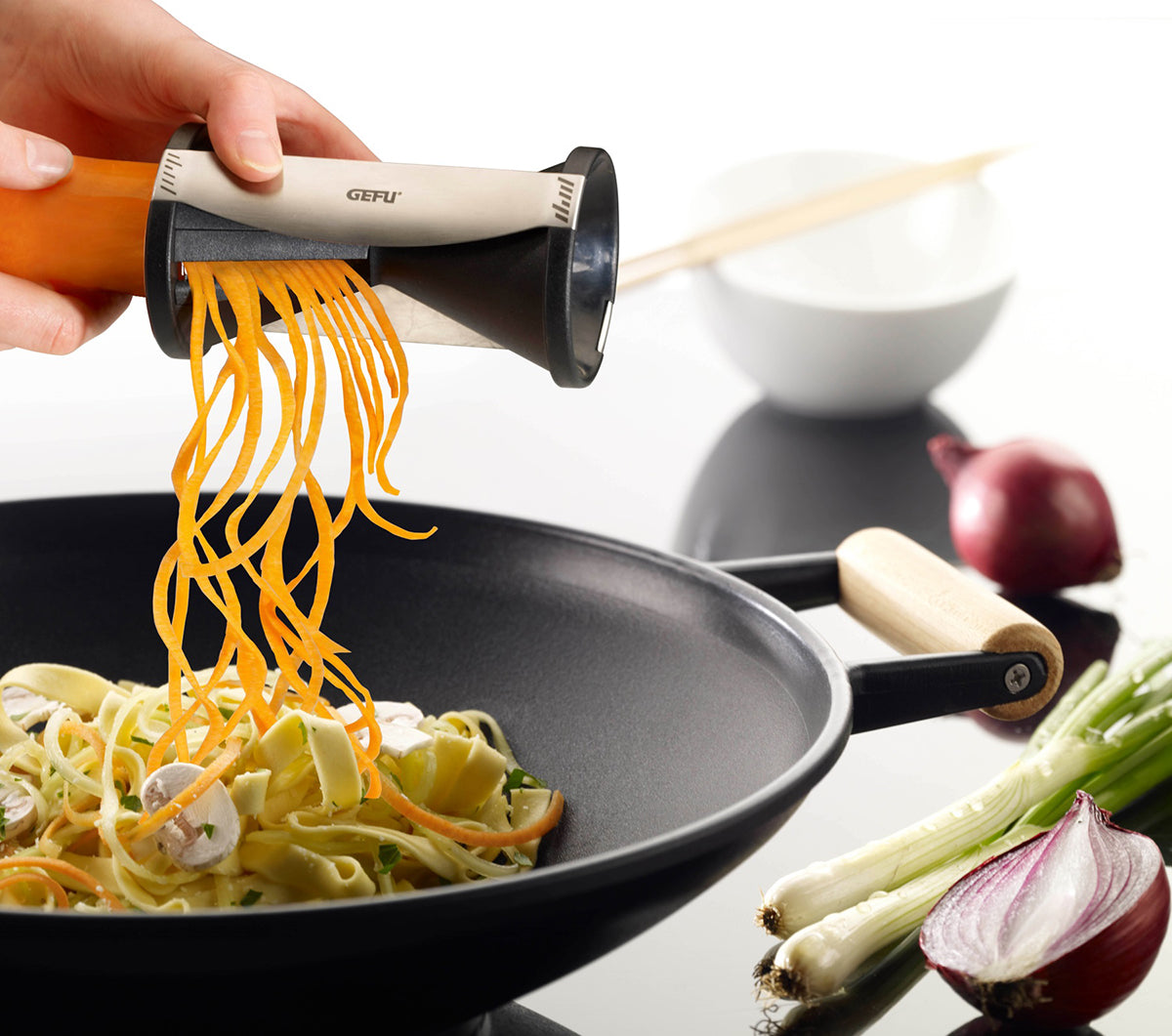 Spiralschneider "Spirelli 1.0" inkl. Reinigungsbürste