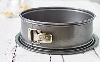 Springform 24 cm „Easy Baking“ von Birkmann