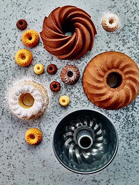 Gugelhupfform 16 cm „Easy Baking“ von Birkmann