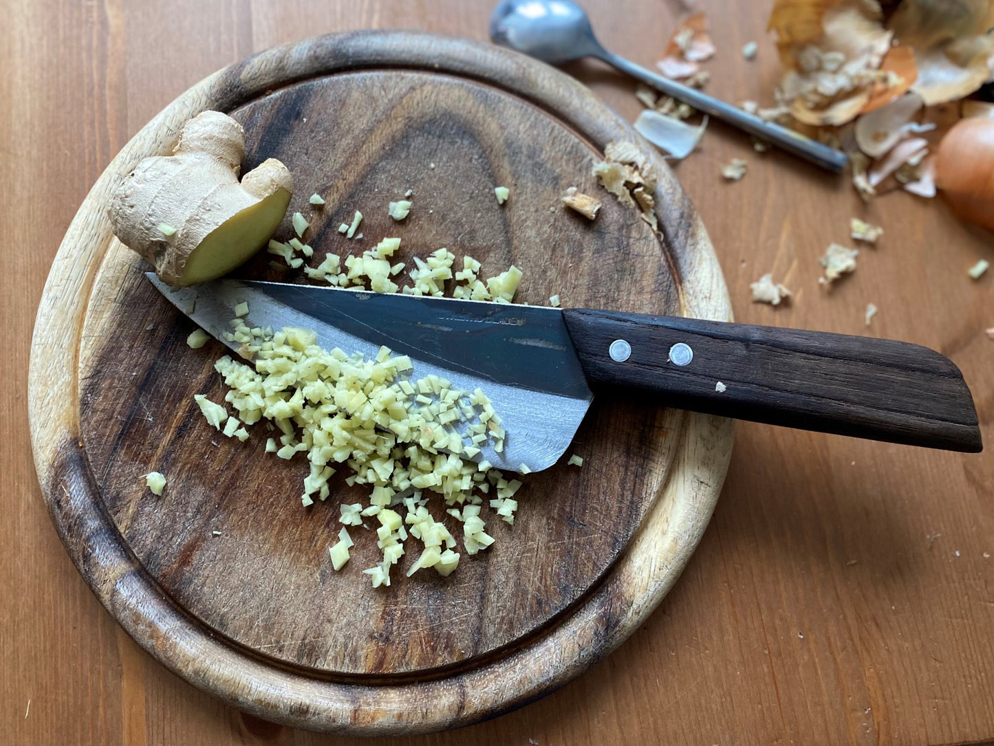 Asiatisches Küchenmesser VAY  Klingenlänge 12-20 cm