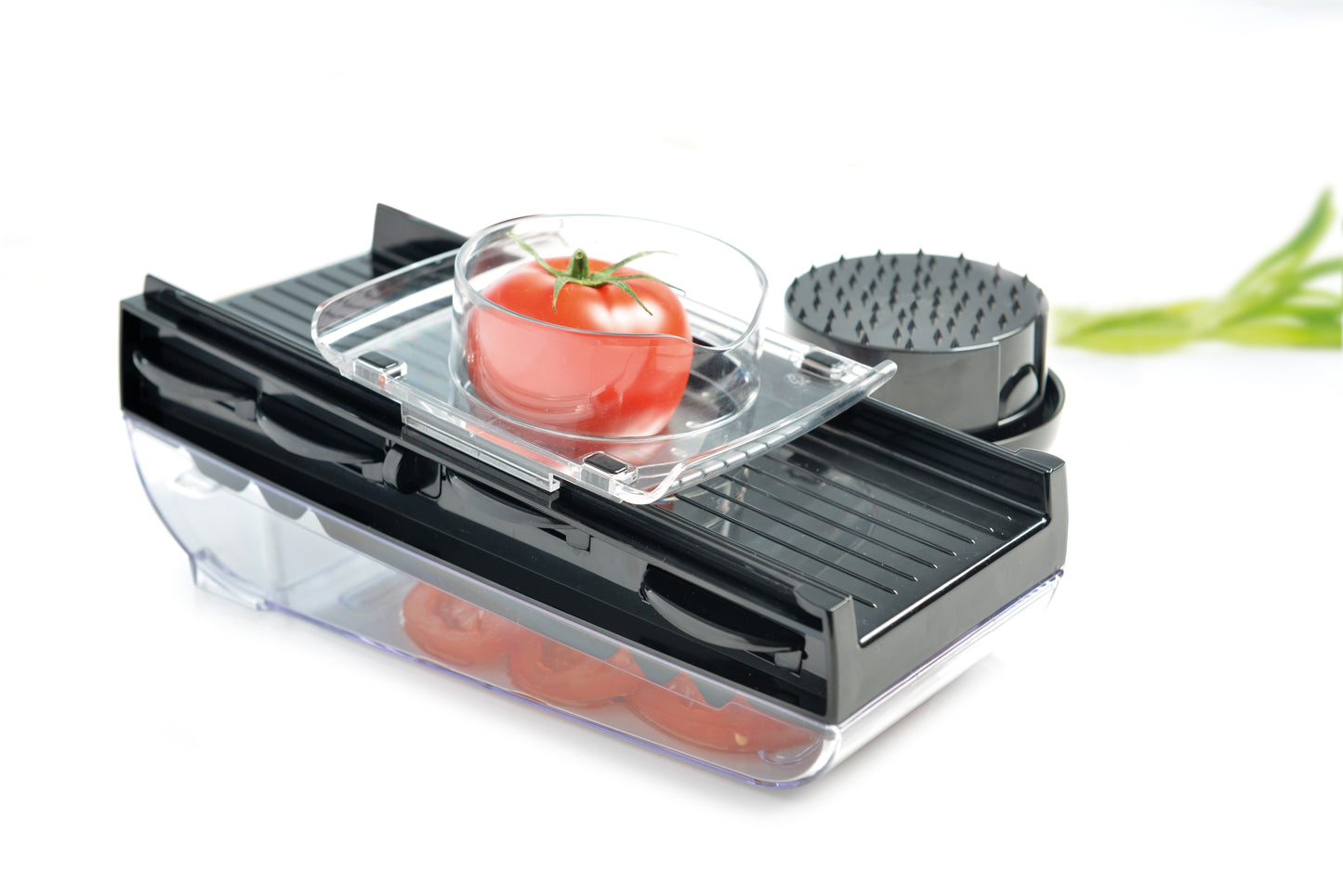 Mandoline mit Behälter verschiedene Einsätze von Mastrad